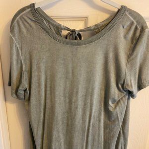 Mustard Seed size small olive colored short sleeve top
